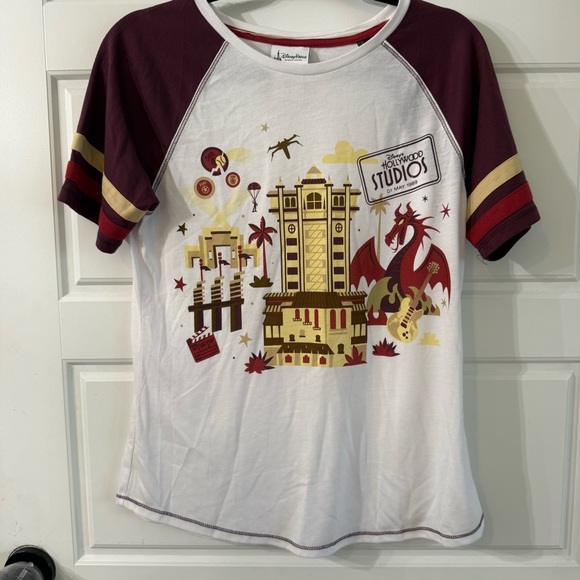 Disney Parks Hollywood Studios Park Icons Raglan Tee T-Shirt - Picture 1 of 8